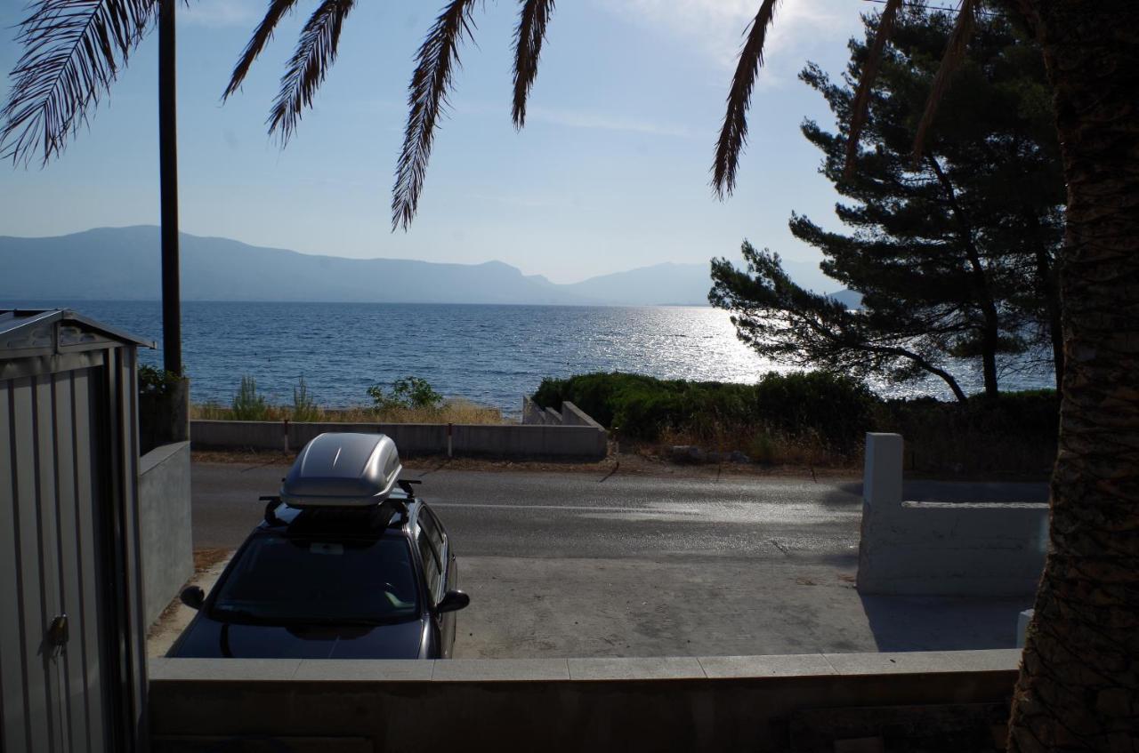 Apartments By The Sea Slatine, Ciovo - 14158 Екстер'єр фото